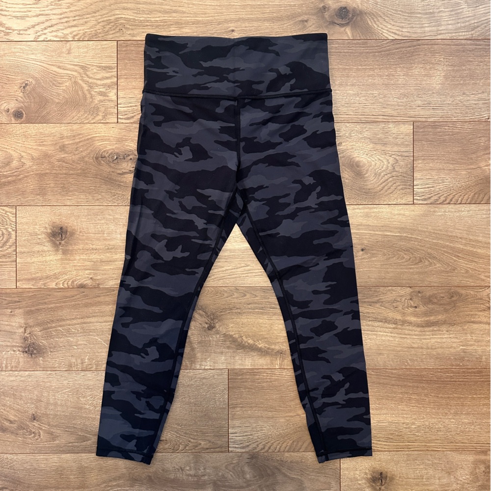 Athleta Elation 7/8 Tight